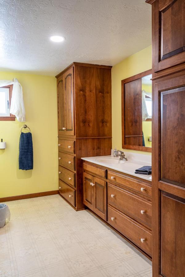 ミラーズバーグ Weaver Ridge Manorヴィラ エクステリア 写真
